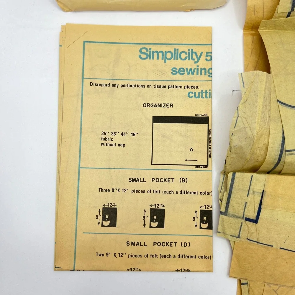 Simplicity 5233 Sewing Pattern‎ Sewphie Bird Organizer 1972 Vintage Pincushion